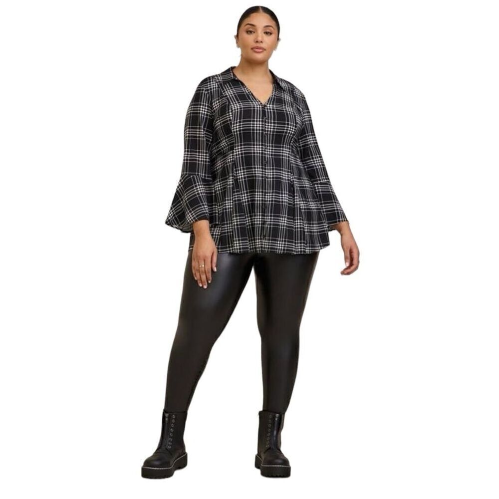 torrid Fit & Flare Black Button Down Shirt Size Large (0)